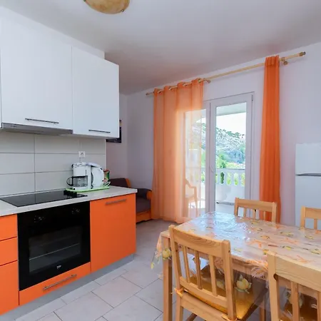 Mario Apartman Lopar