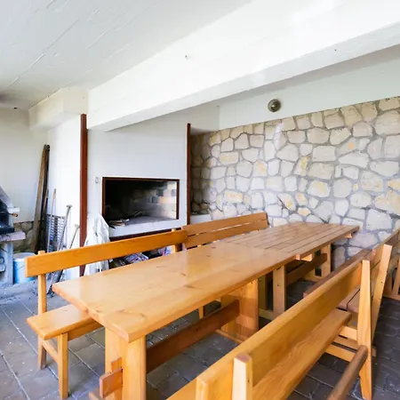 Apartment Mario Lopar